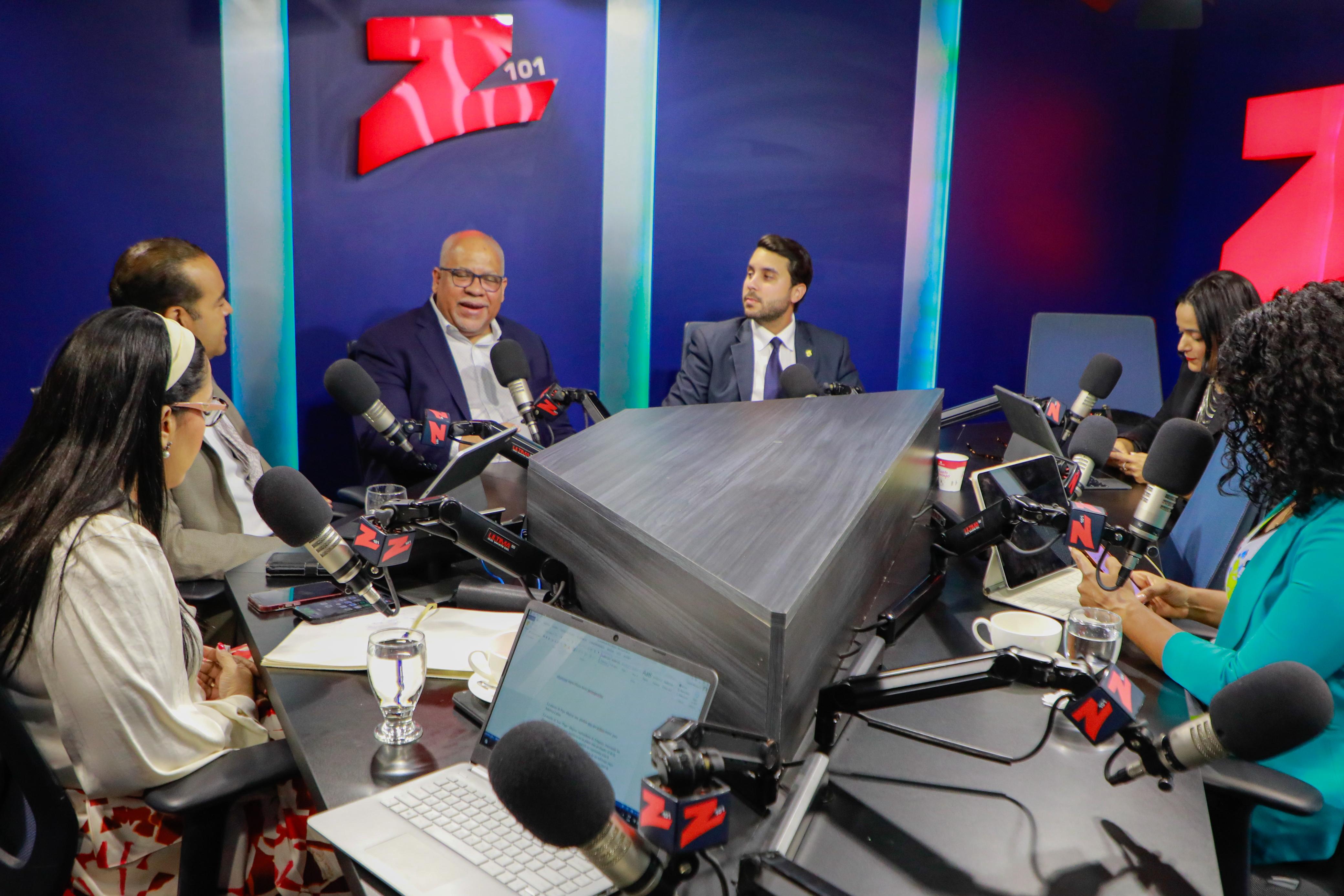 Entrevsta  Del Director General En La Z